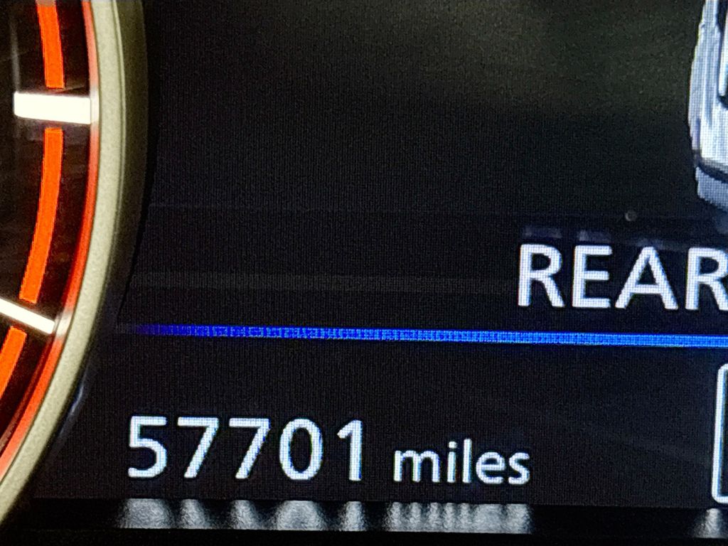 2023 Nissan Altima 2.5 SR photo 14