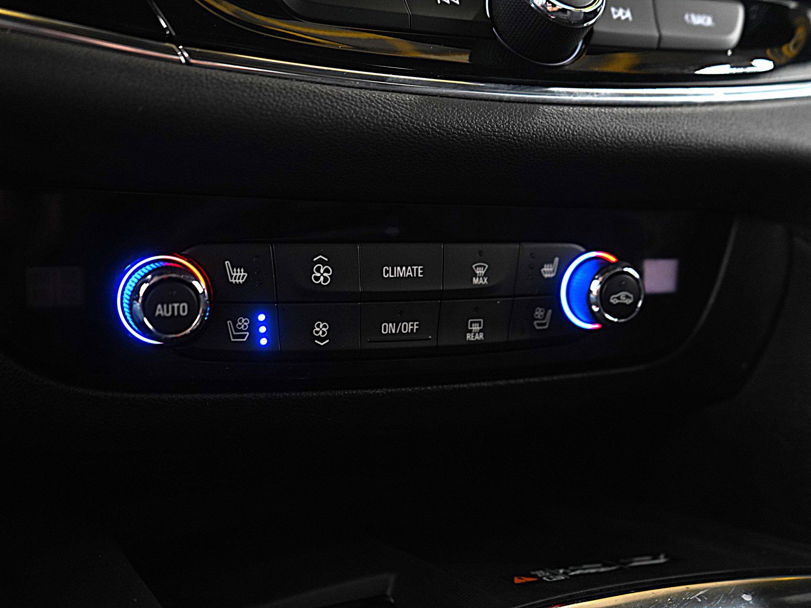 2023 Buick Enclave Avenir photo 25
