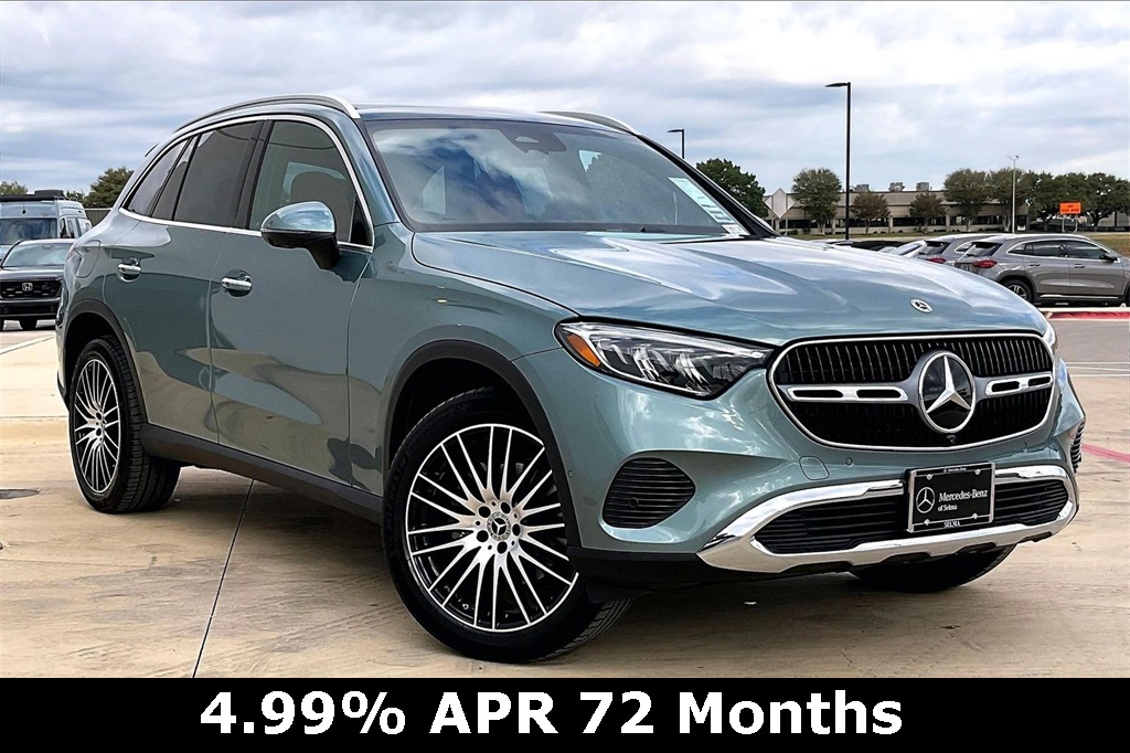 2026 Mercedes-Benz GLC Base's photo