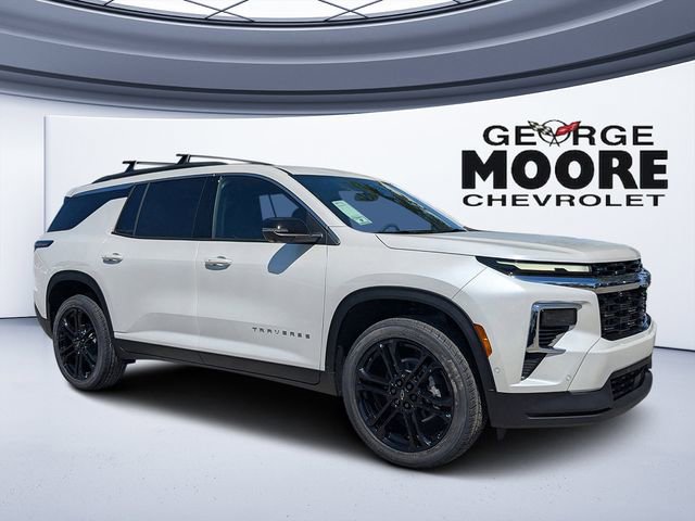 2025 Chevrolet Traverse LT's photo