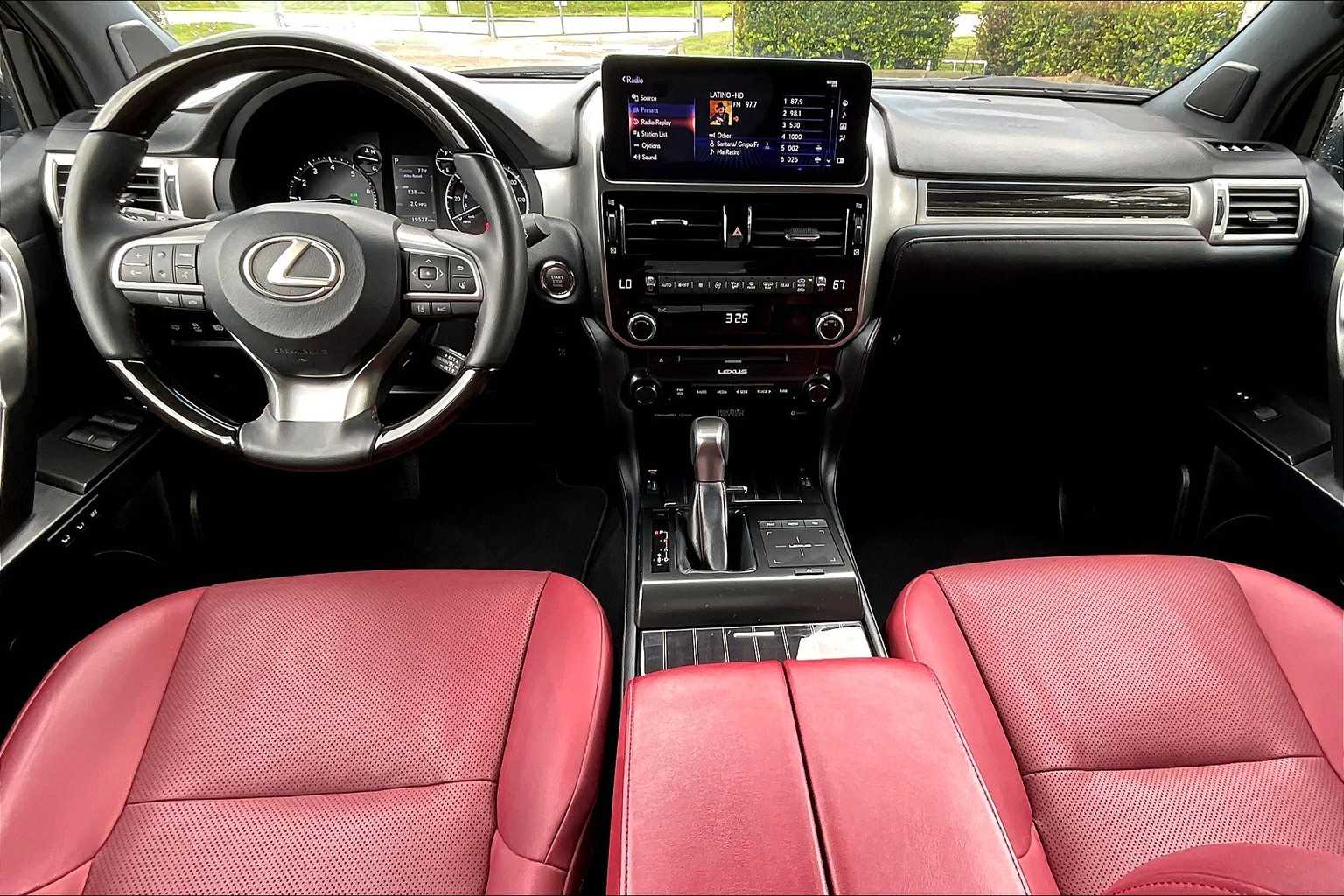 2023 Lexus GX 460 Premium photo 14
