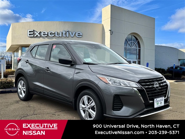 2025 Nissan KICKS PLAY Base