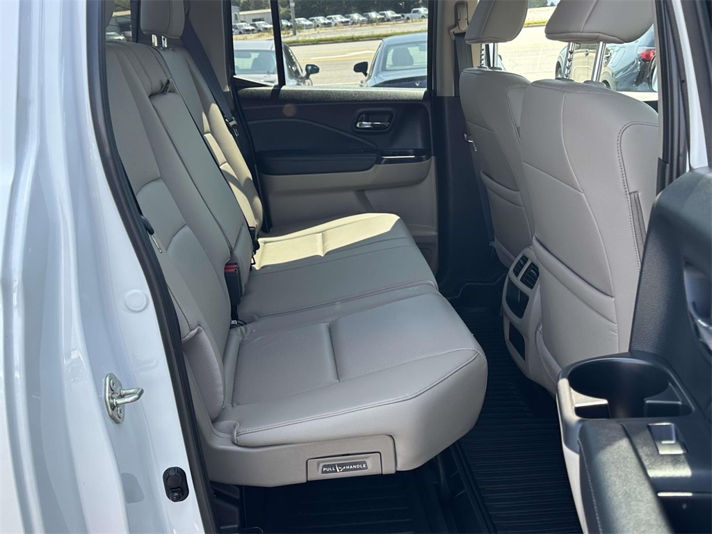 2020 Honda Ridgeline RTL-E photo 6