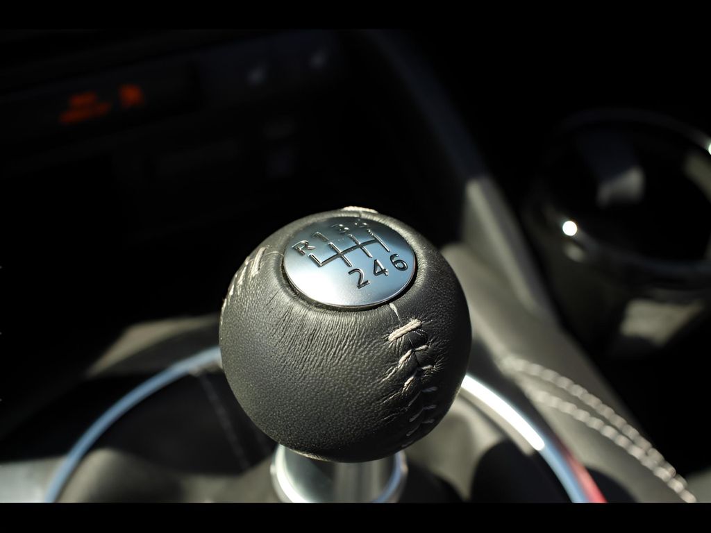 2025 Mazda MX-5 Miata Miata Grand Touring photo 12