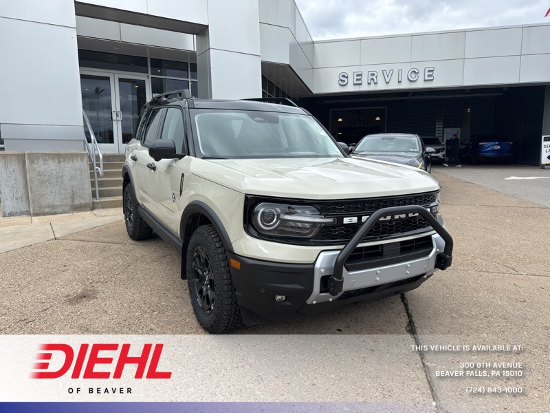 2025 Ford Bronco Sport Outer Banks's photo