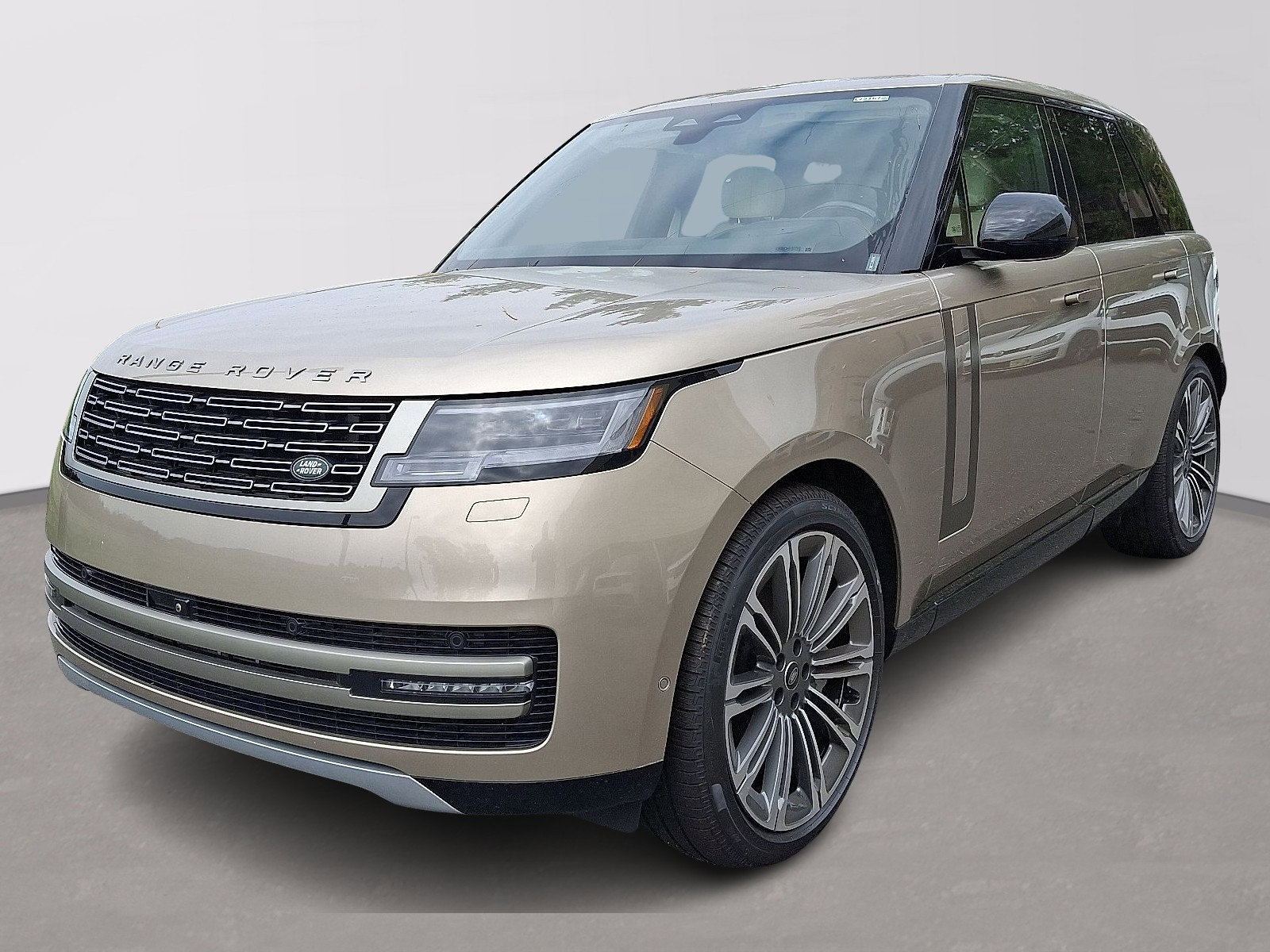 2025 Land Rover Range Rover SE's photo