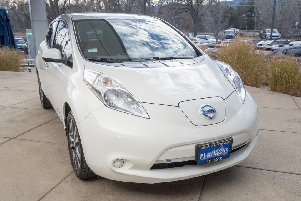 Used 2016 Nissan LEAF SV with VIN 1N4BZ0CP0GC309635 for sale in Boulder, CO