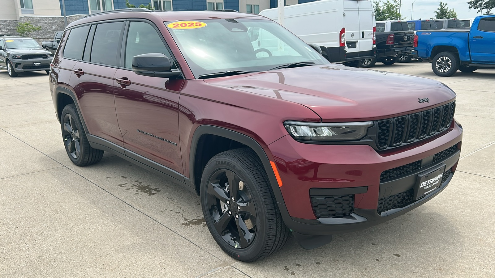2025 Jeep Grand Cherokee L Altitude's photo