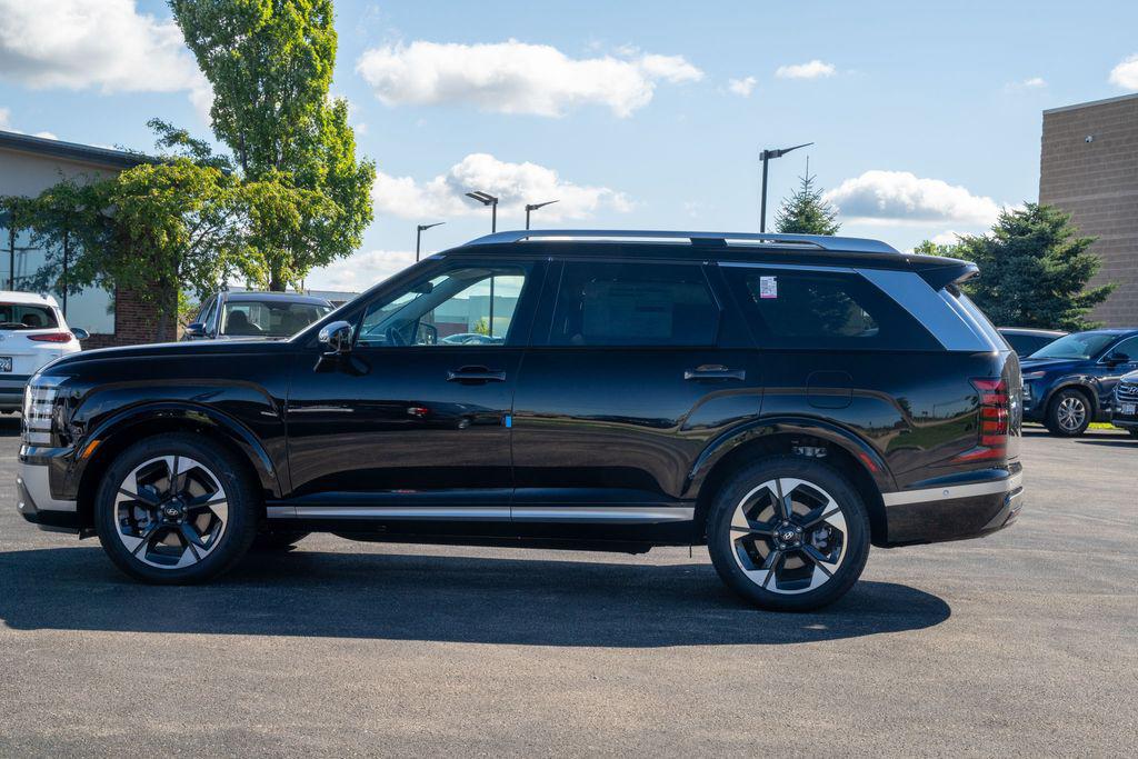 2026 Hyundai Palisade Limited photo 13