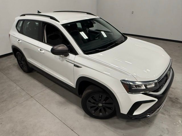 2022 Volkswagen Taos S photo 26