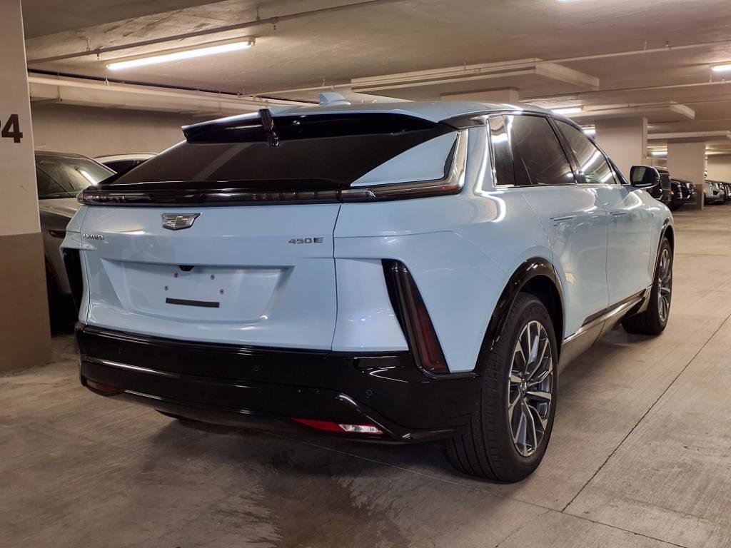 2025 Cadillac Lyriq Sport photo 6