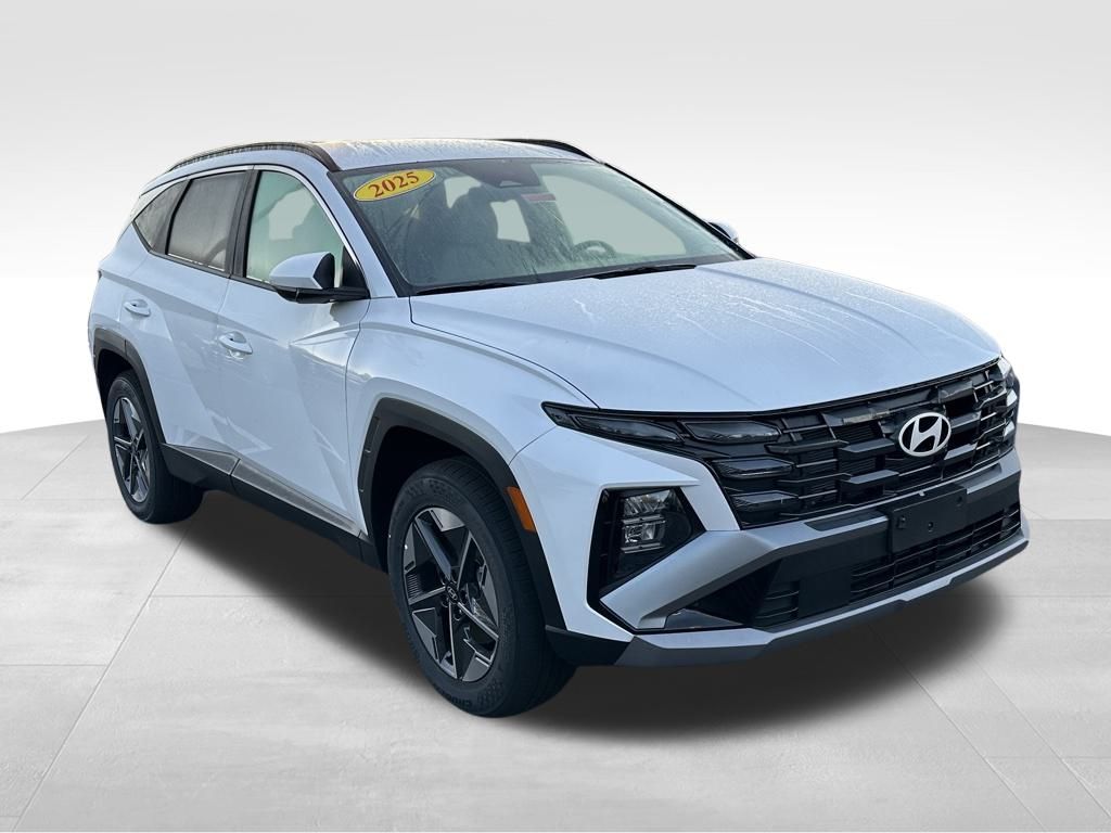 2025 Hyundai Tucson SEL photo 3