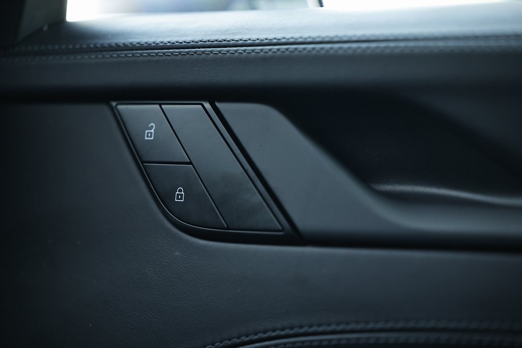 2024 Porsche 911 T photo 35