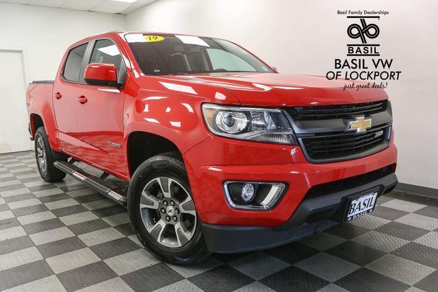 2019 Chevrolet Colorado Z71 photo 2