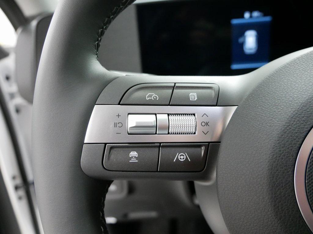 2026 Hyundai Kona SEL photo 16