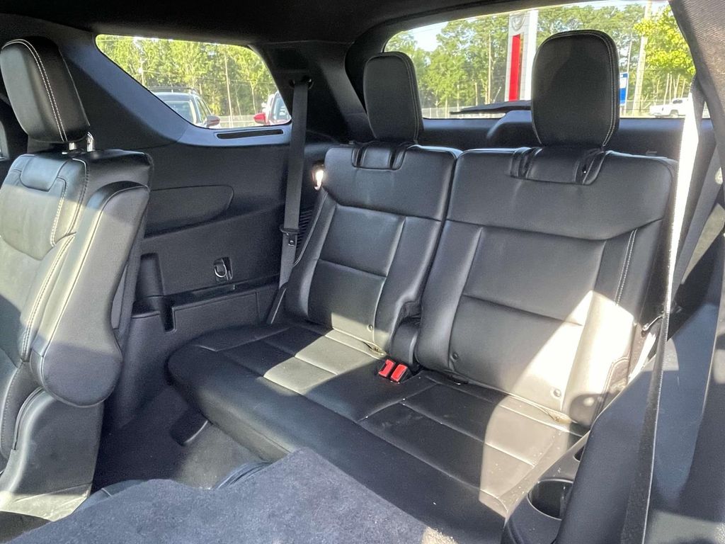 2022 Ford Explorer ST photo 8