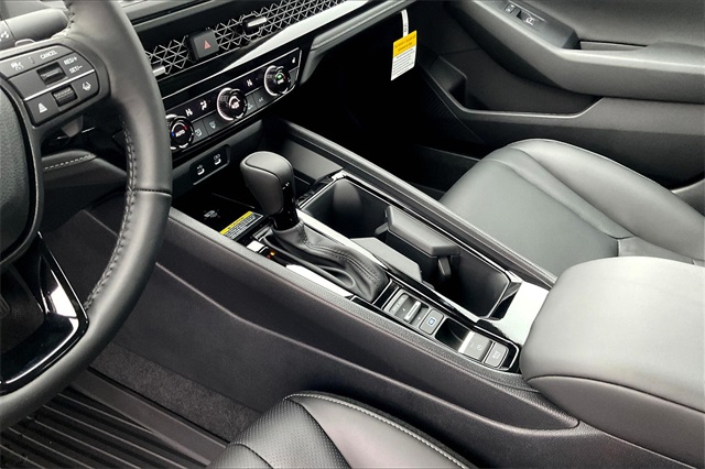 2025 Honda Accord Hybrid EX-L photo 8