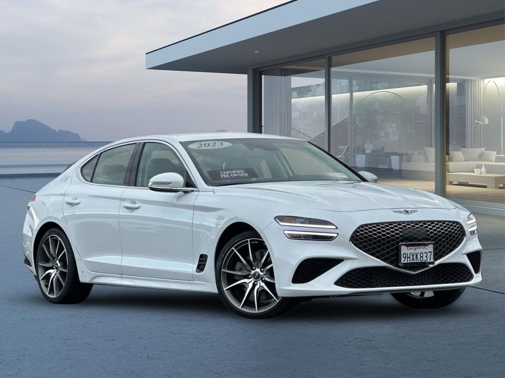 2023 GENESIS G70 Standard's photo