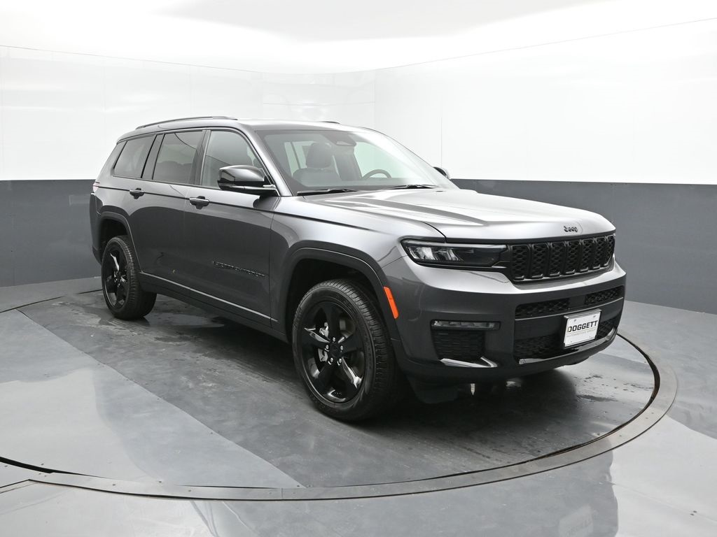 2025 Jeep Grand Cherokee Limited photo 18