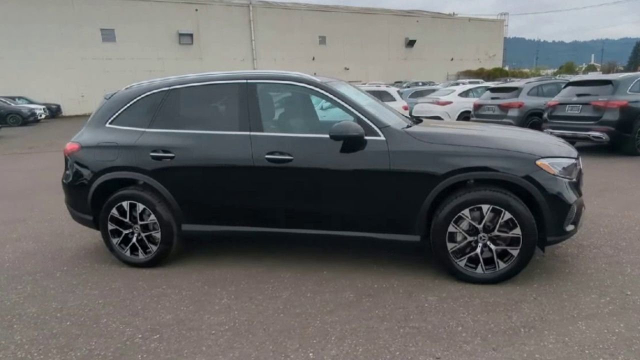 2026 Mercedes Benz GLC 350e 4MATIC photo 29