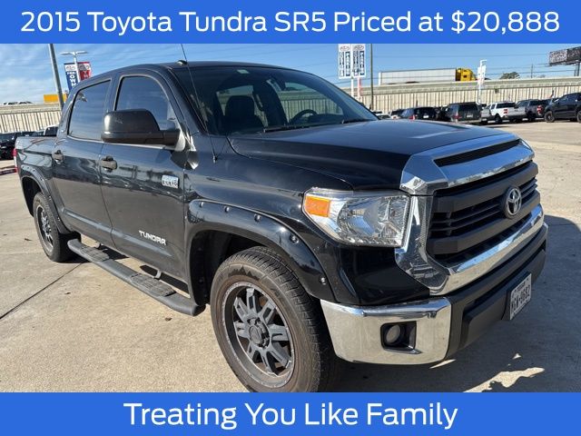 2015 Toyota Tundra SR5's photo