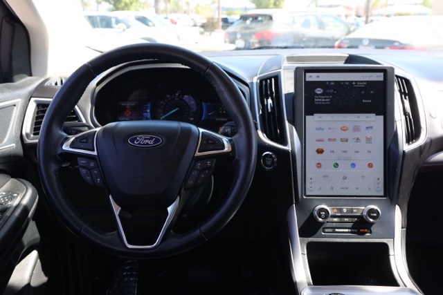 2023 Ford Edge SEL photo 21