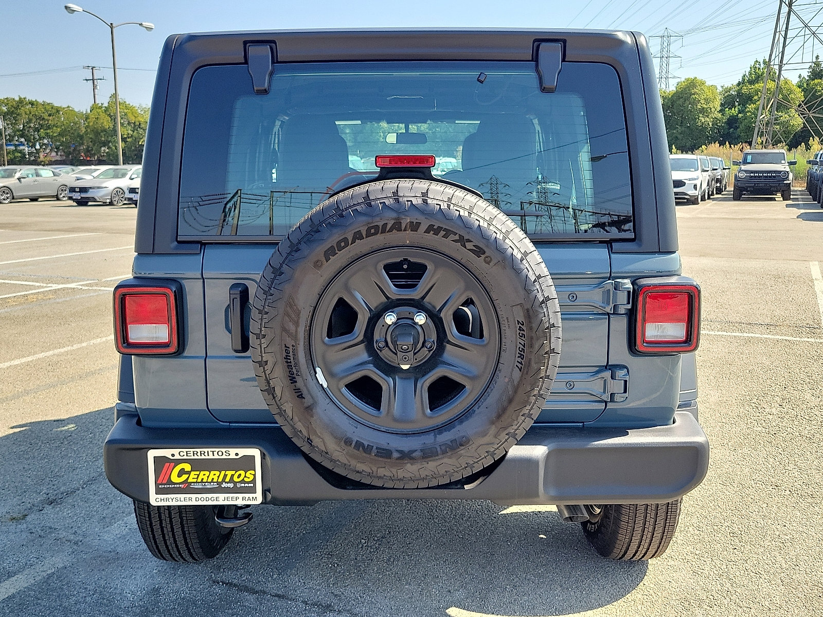 2025 Jeep Wrangler Sport photo 4