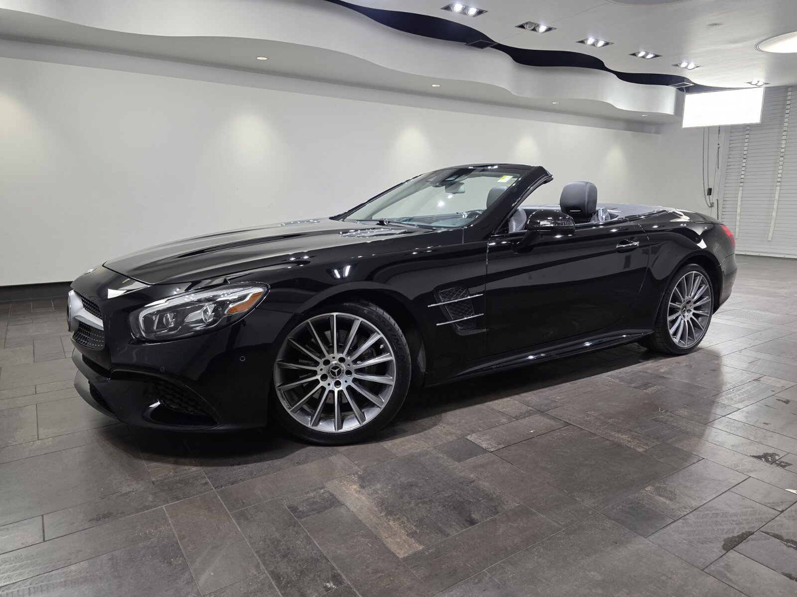 2018 Mercedes-Benz SL Roadster SL550