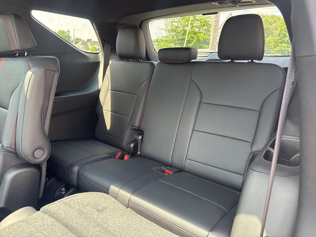 2026 Chevrolet Traverse RS photo 16