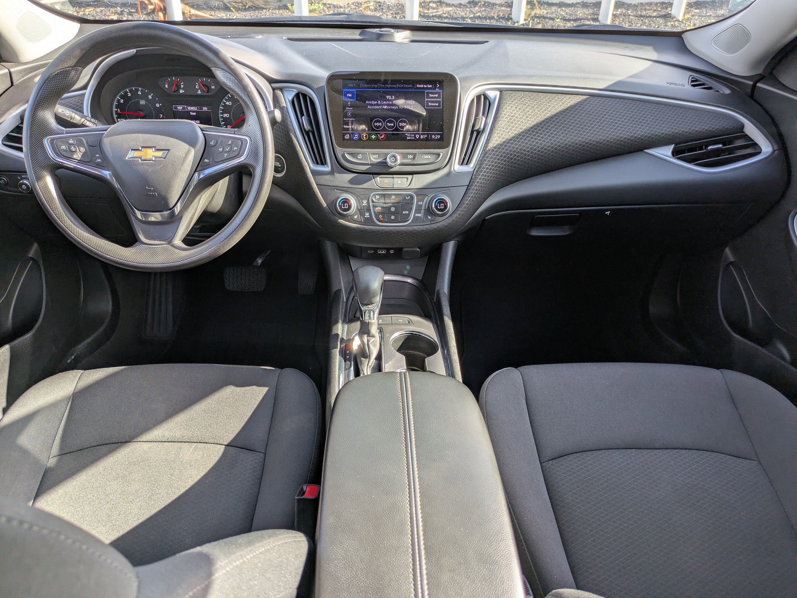 2024 Chevrolet Malibu 1LT photo 13