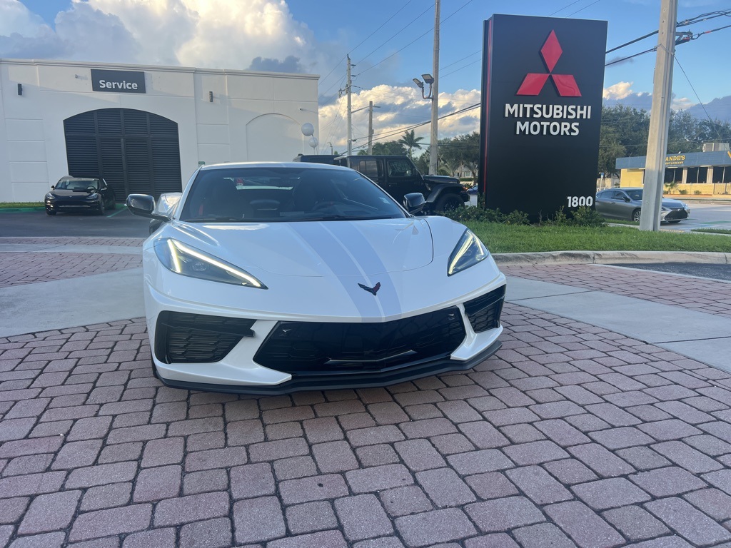 2023 Chevrolet Corvette Stingray 3LT photo 3