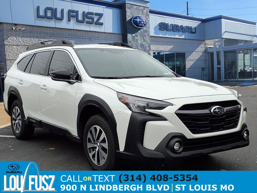 2025 Subaru Outback Premium's photo