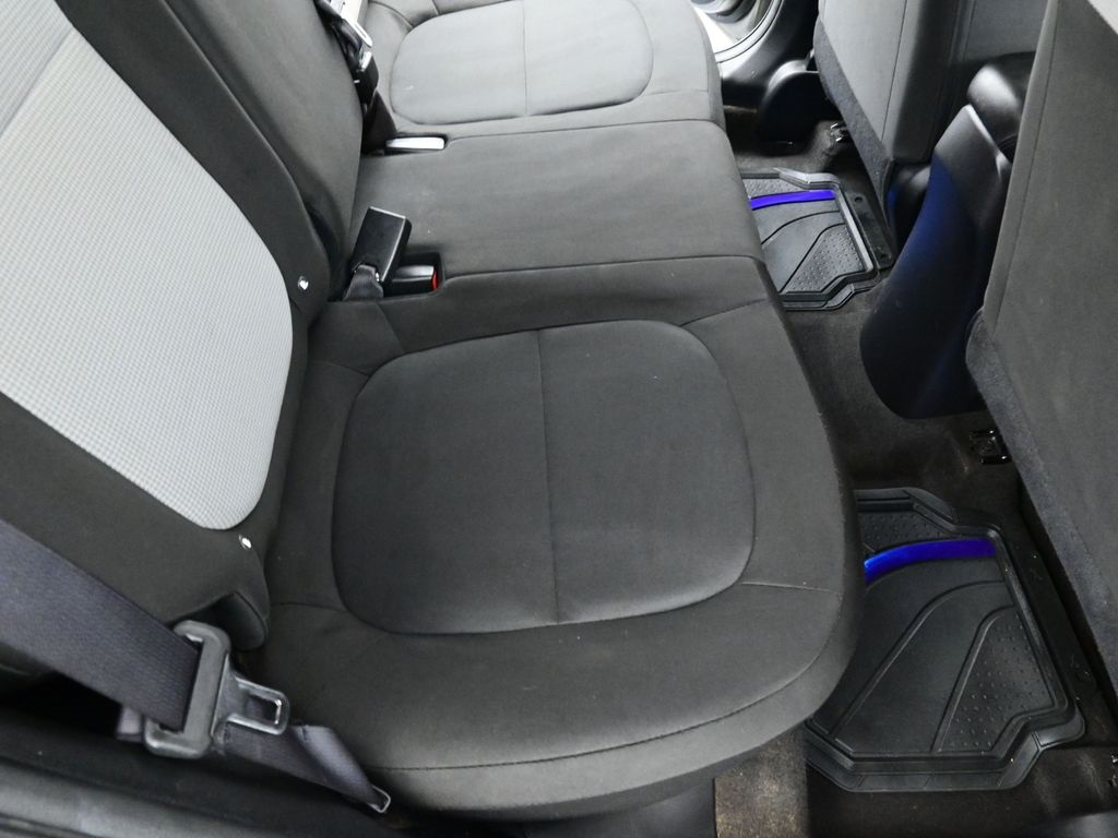 2016 Kia Soul Base photo 23