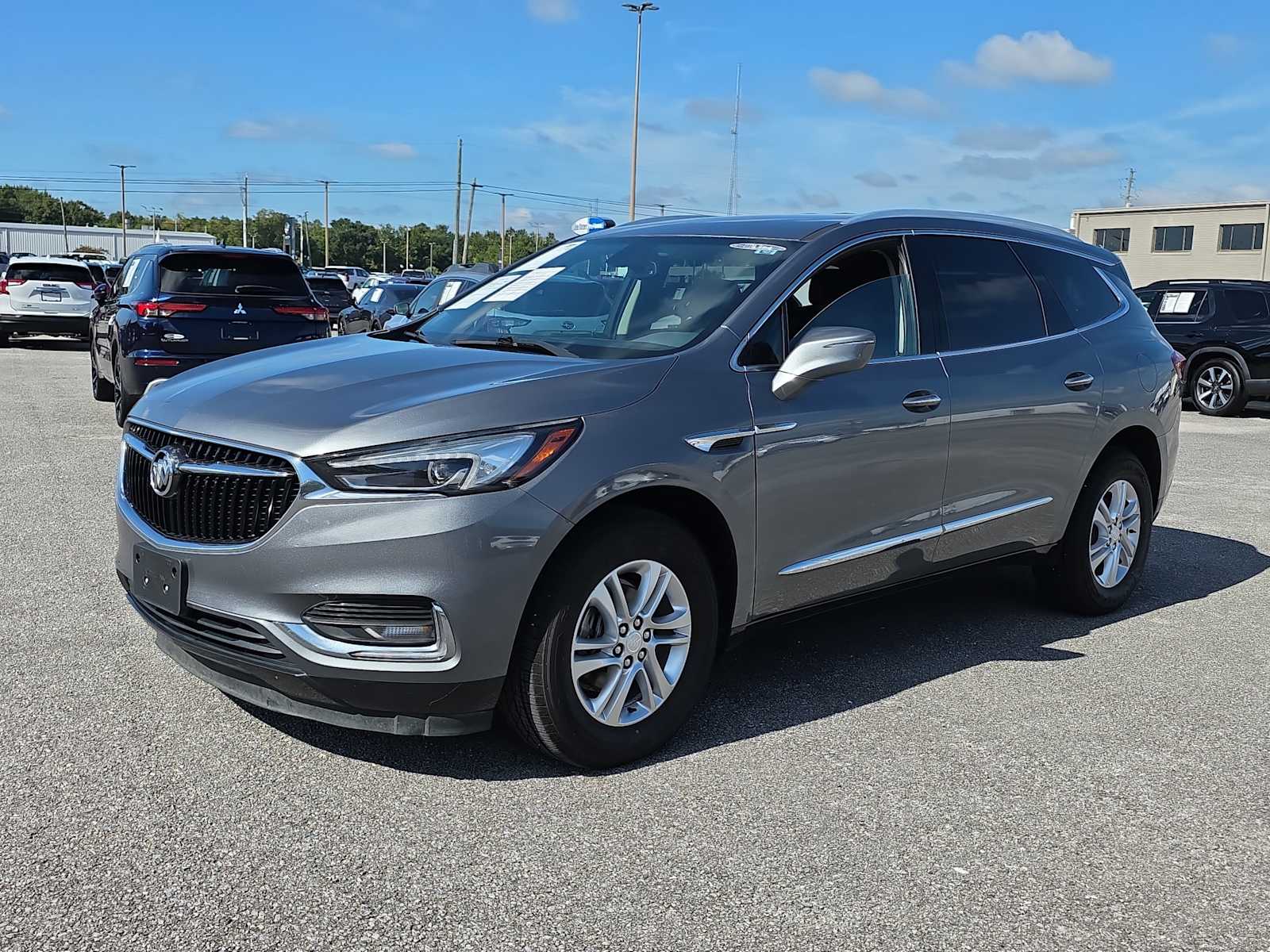 2019 Buick Enclave Essence photo 3