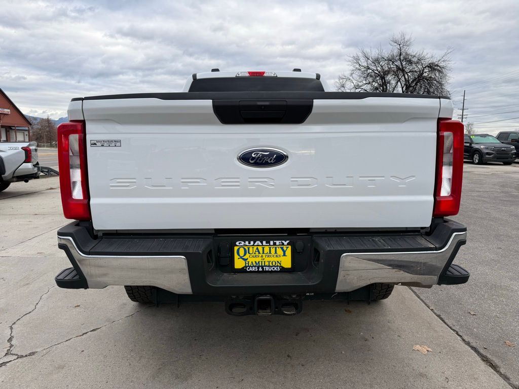 2024 Ford F-250 photo 4
