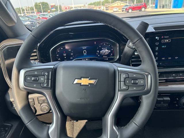 2025 Chevrolet Silverado 1500 LT photo 14
