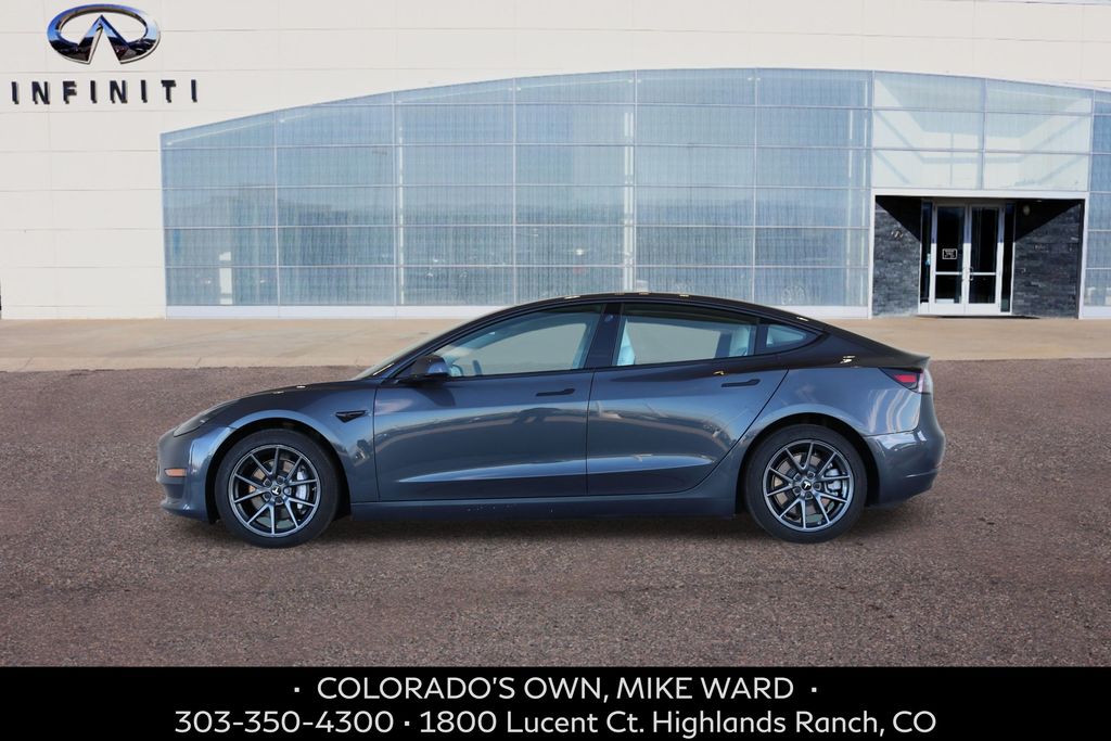 2022 Tesla Model 3 Long Range photo 2