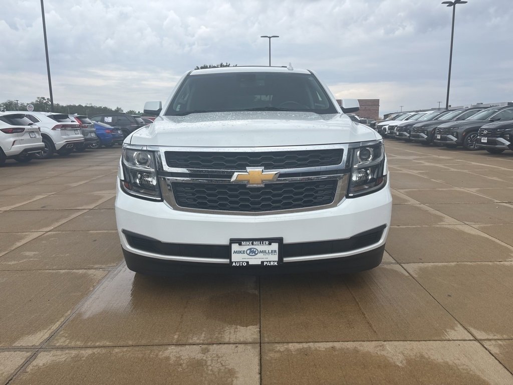2019 Chevrolet Tahoe LT photo 4