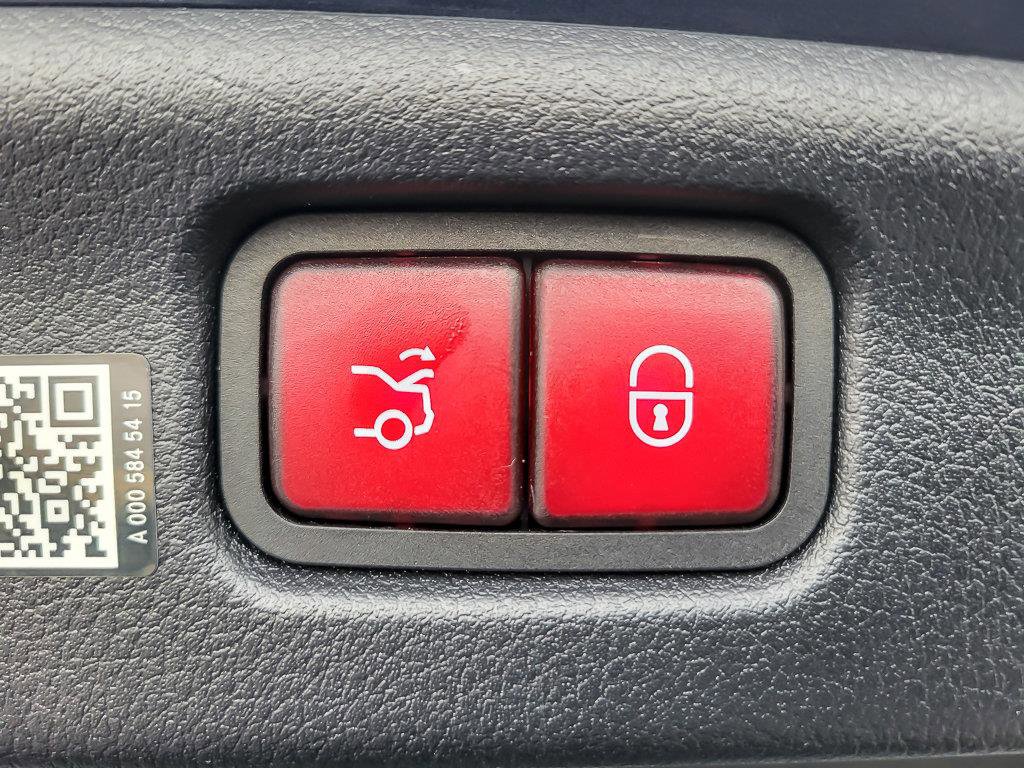 2024 MERCEDES-BENZ C-CLASS - Image 24