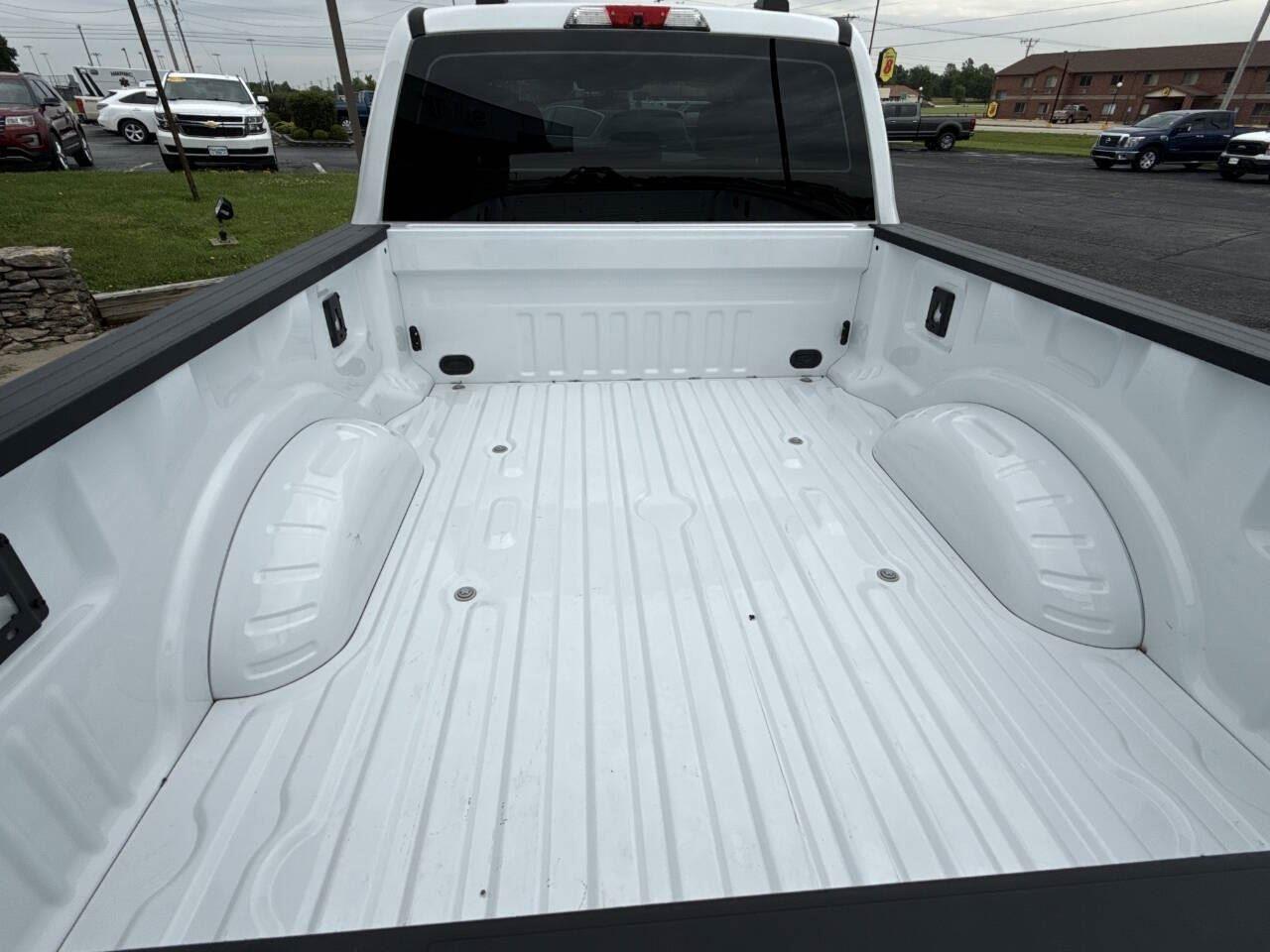 2023 Ford F-250 XL photo 8