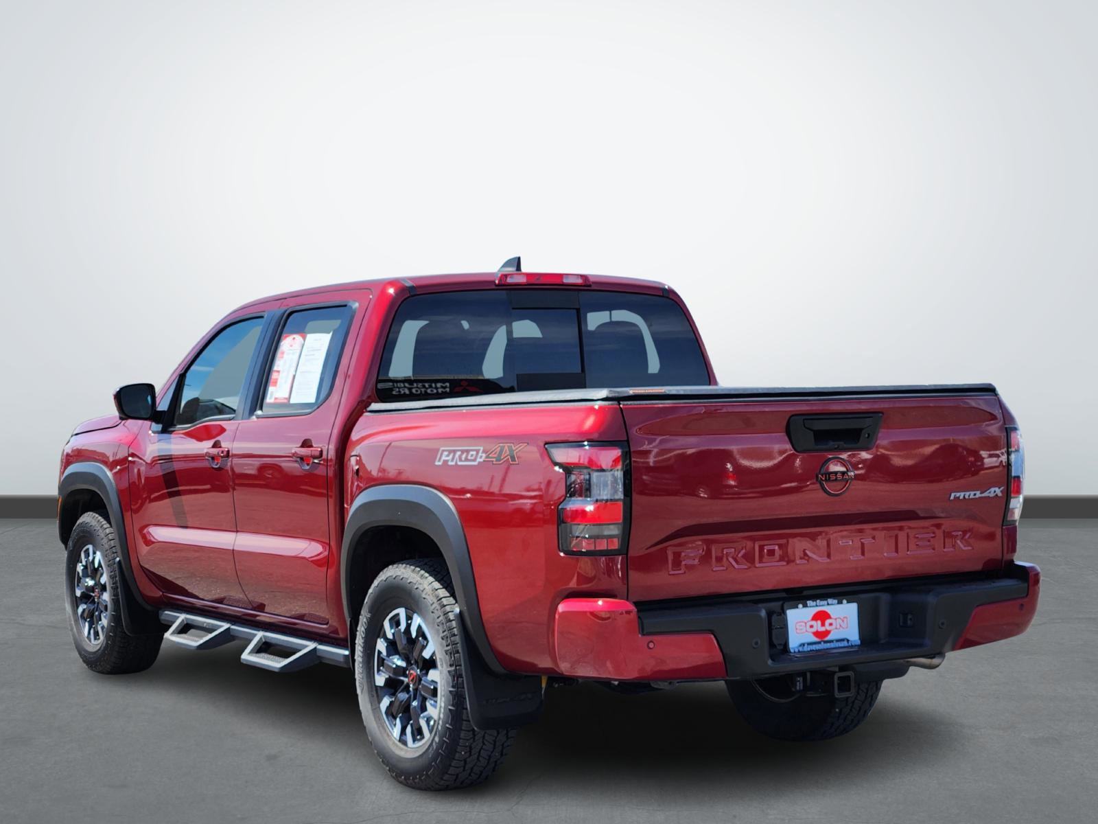 2023 Nissan Frontier Crew Cab PRO-4X photo 3