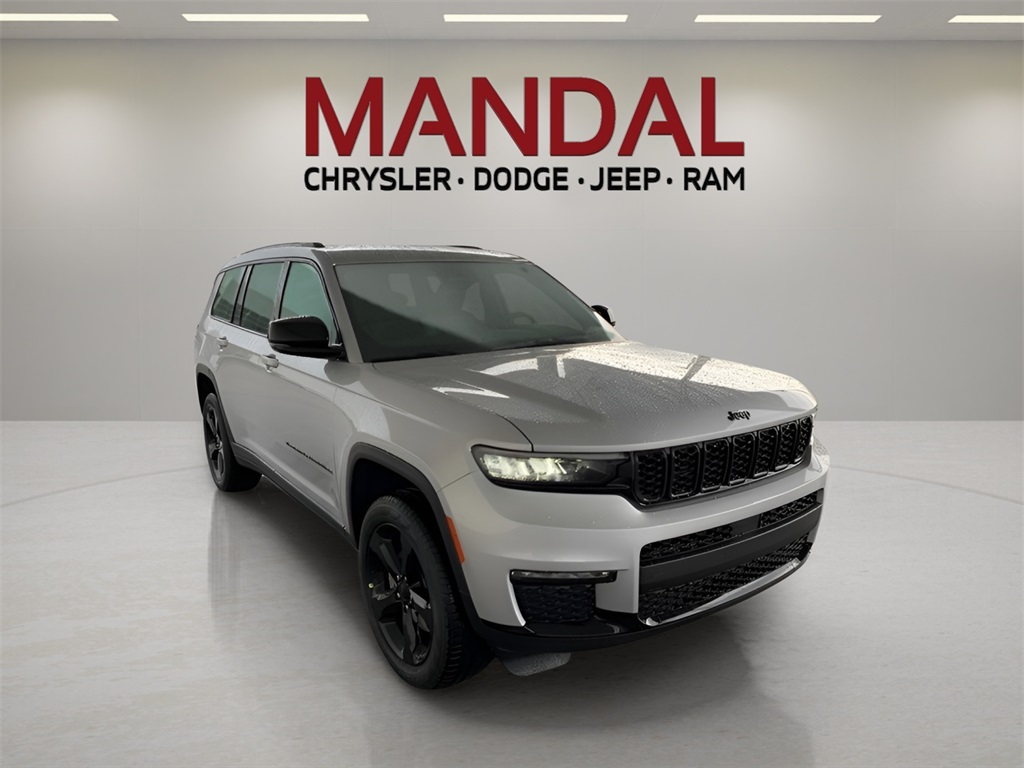 2025 Jeep Grand Cherokee Limited photo 4