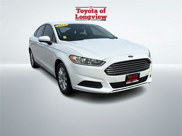 2016 Ford Fusion S