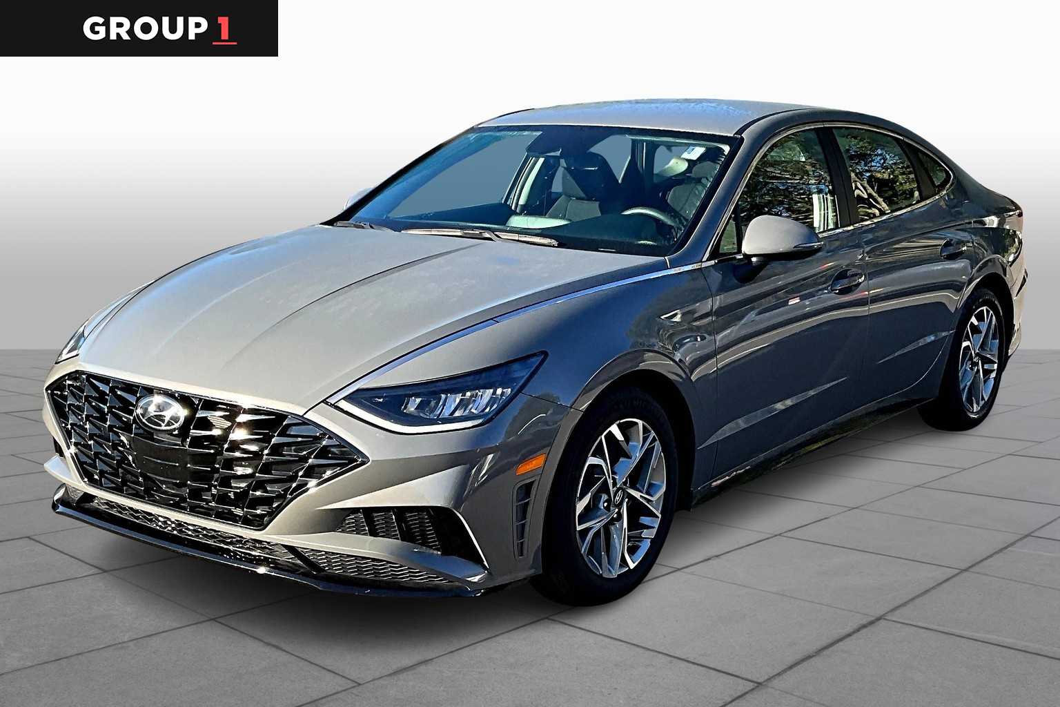 2023 Hyundai Sonata SEL's photo