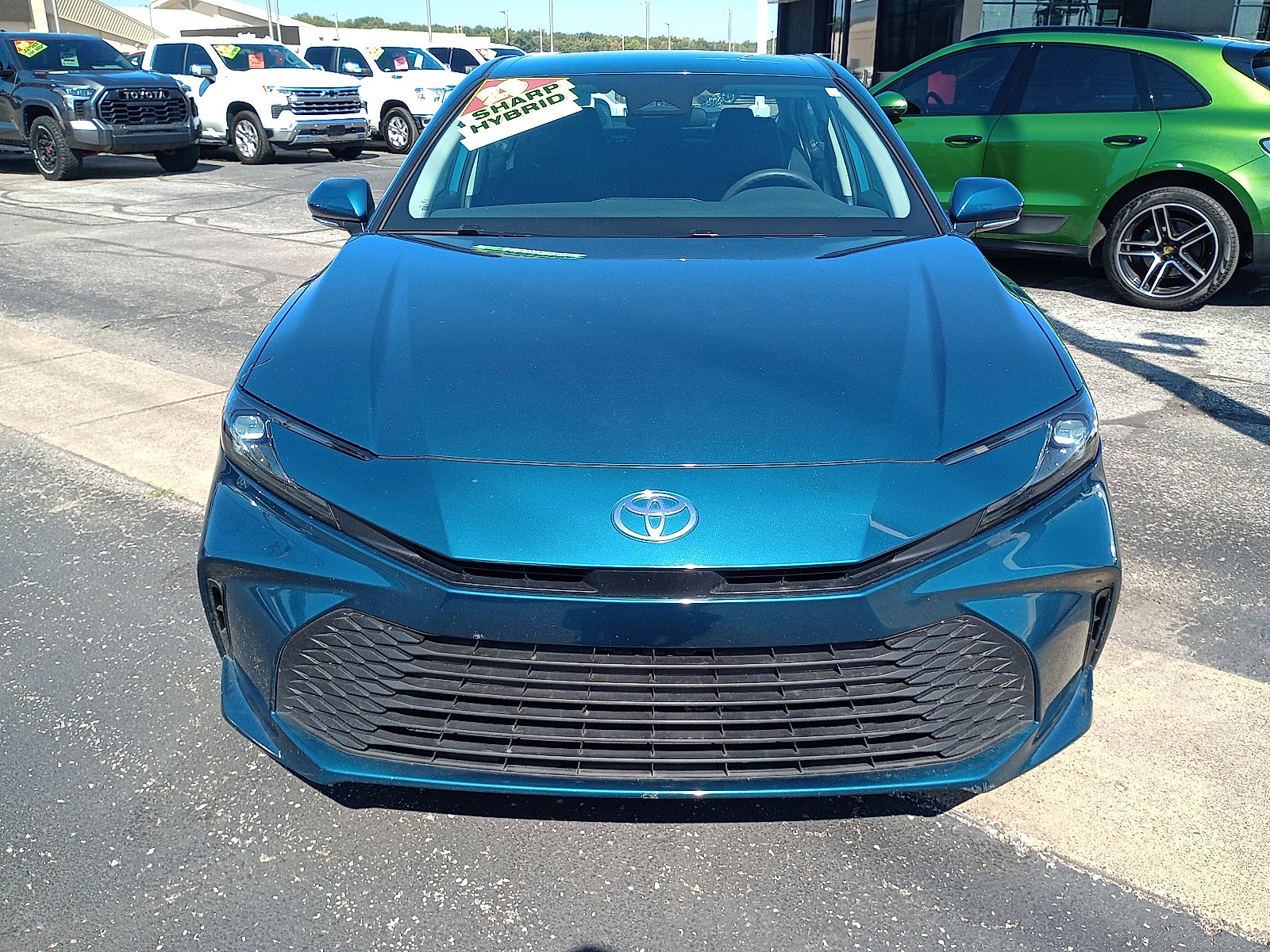 2025 Toyota Camry LE photo 3