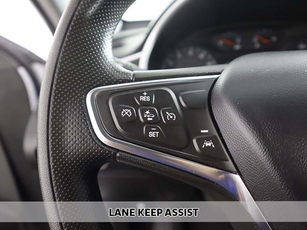 2024 Chevrolet Malibu 1LT photo 3