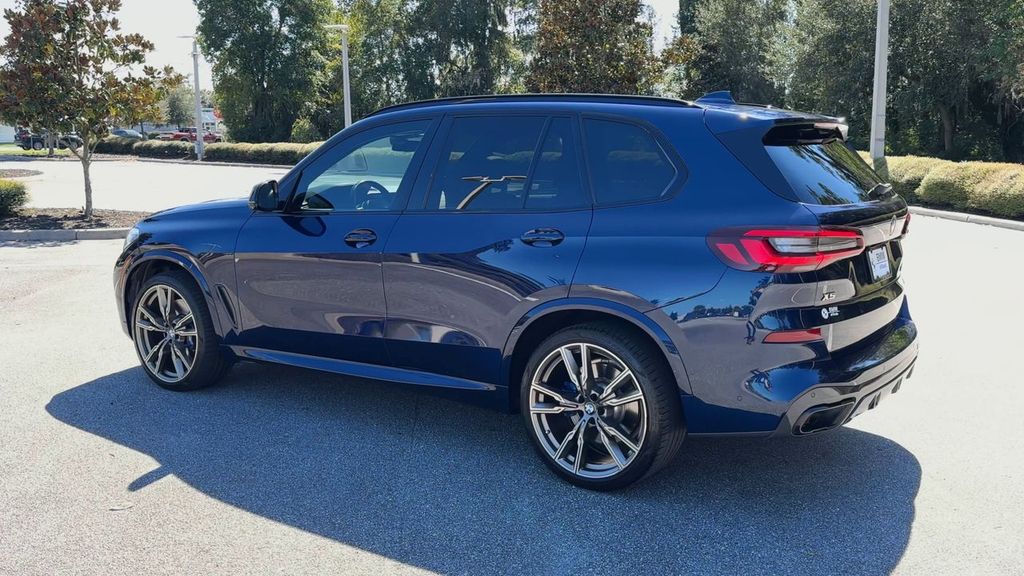 2022 Bmw X5 M50i photo 4