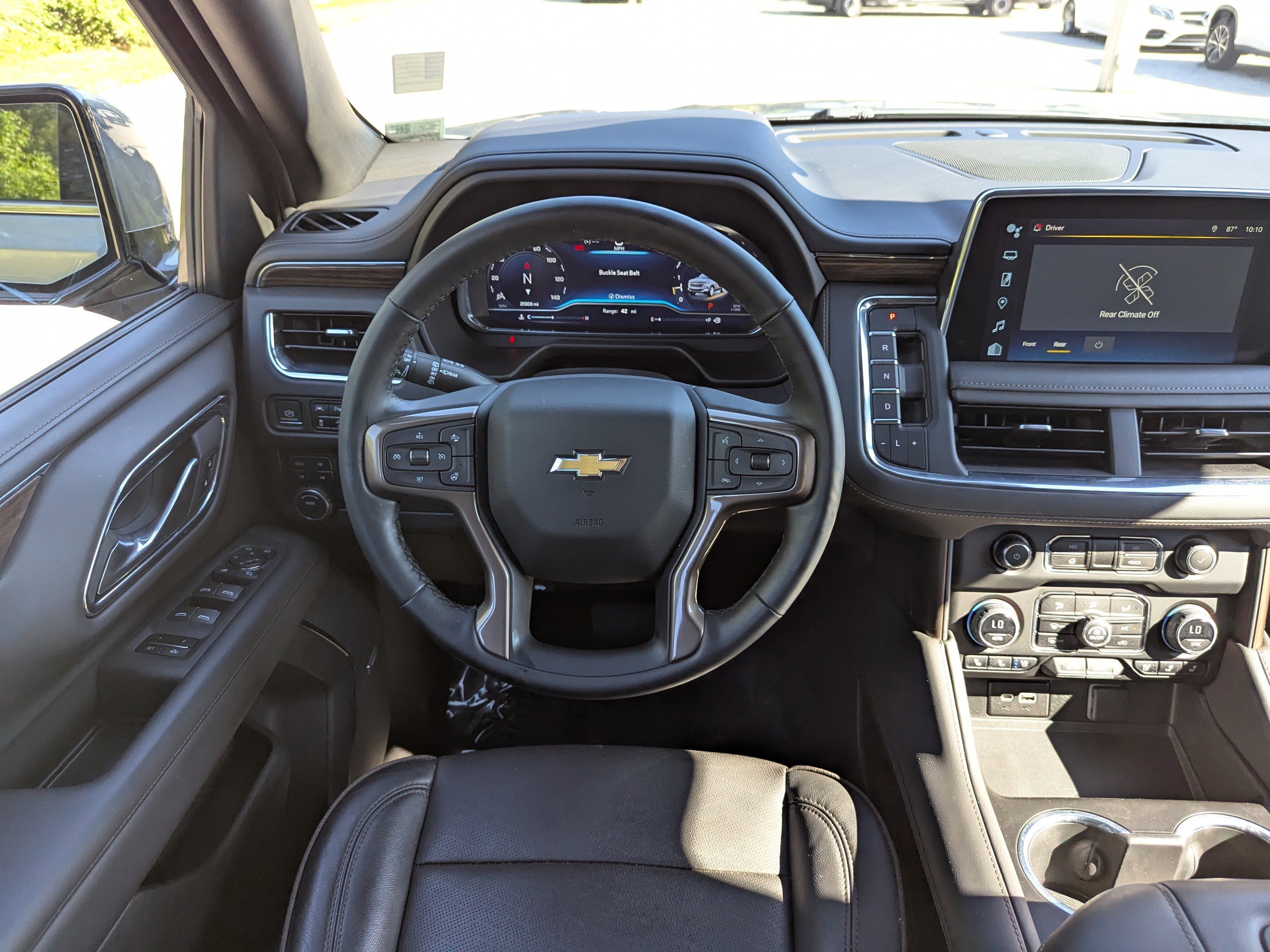 2023 Chevrolet Tahoe High Country photo 17