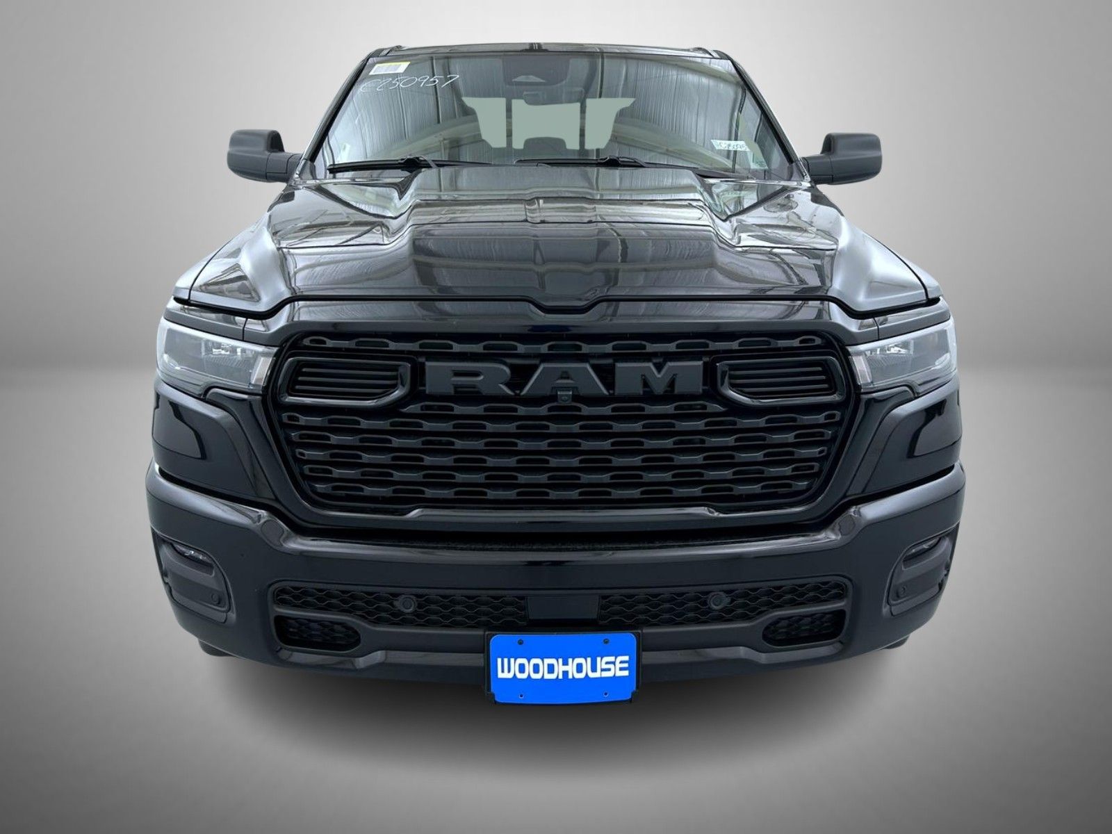 2025 Ram 1500 Tradesman photo 2