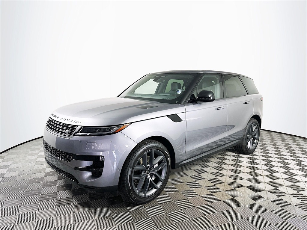 New 2025 Eiger Grey Land Rover SE image 1